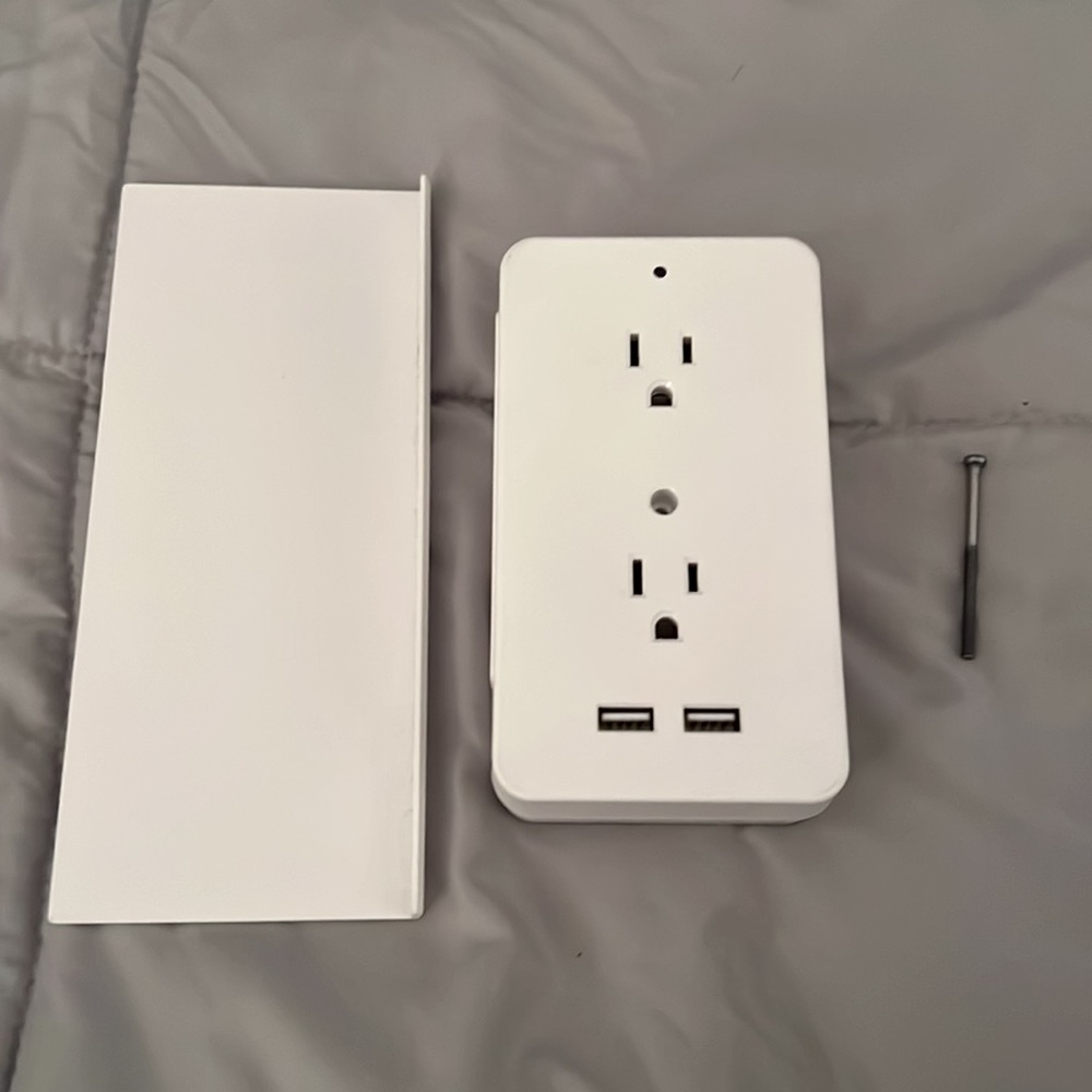 Socket Shelf 8-Port Surge Protector - Picture 9 of 12